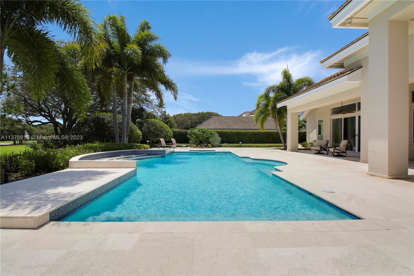 JUPITER HILLS VILLAGE PHA - Residential