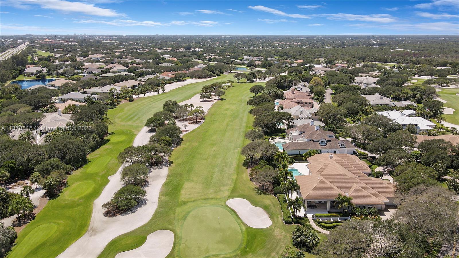 JUPITER HILLS VILLAGE PHA - Residential