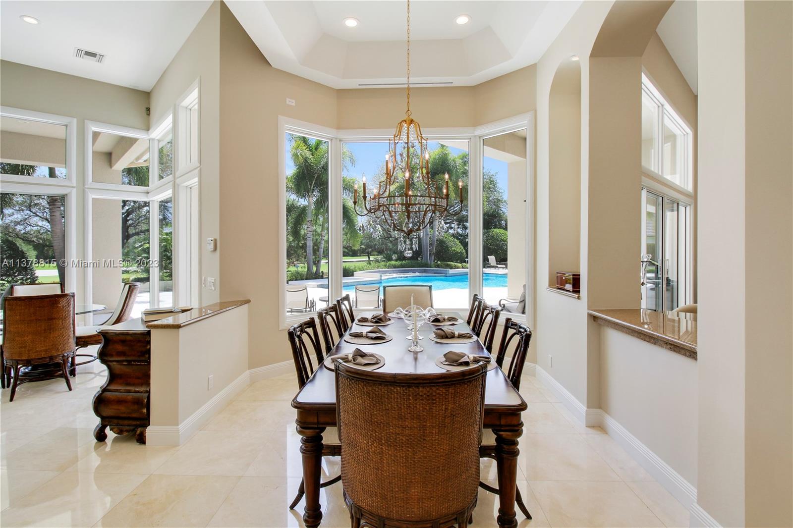 JUPITER HILLS VILLAGE PHA - Residential