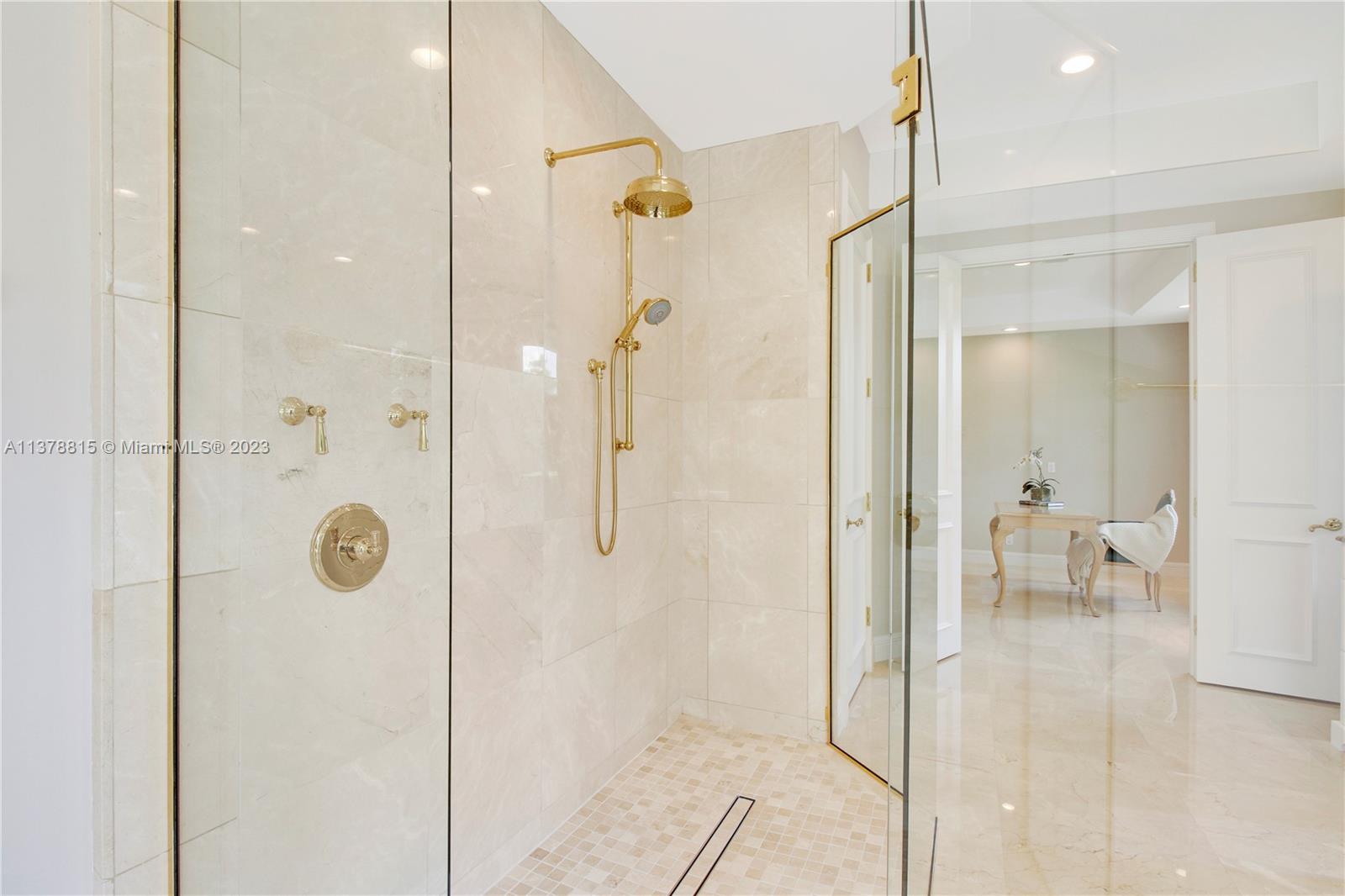 JUPITER HILLS VILLAGE PHA - Residential