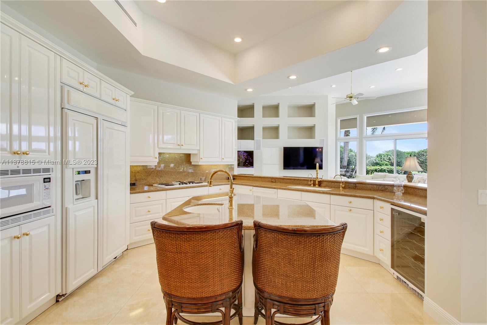 JUPITER HILLS VILLAGE PHA - Residential