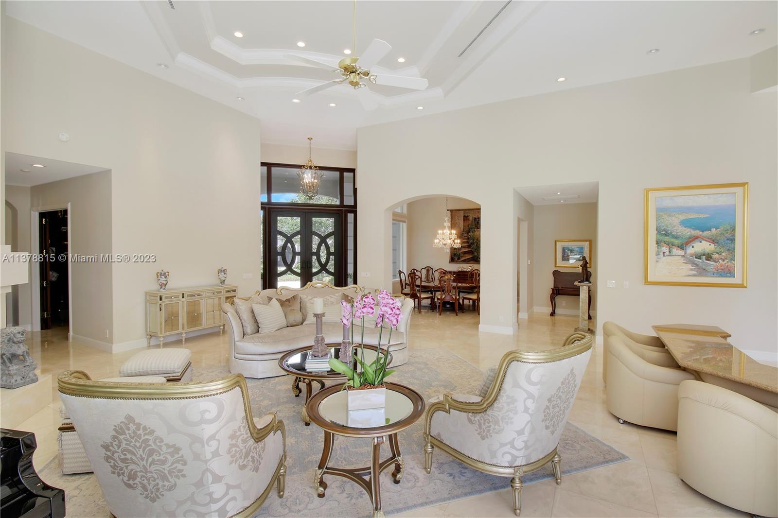 JUPITER HILLS VILLAGE PHA - Residential