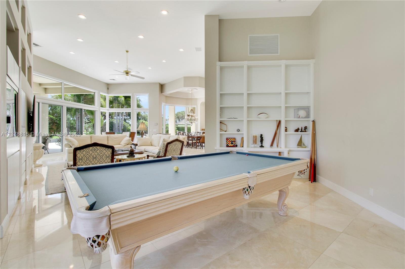 JUPITER HILLS VILLAGE PHA - Residential