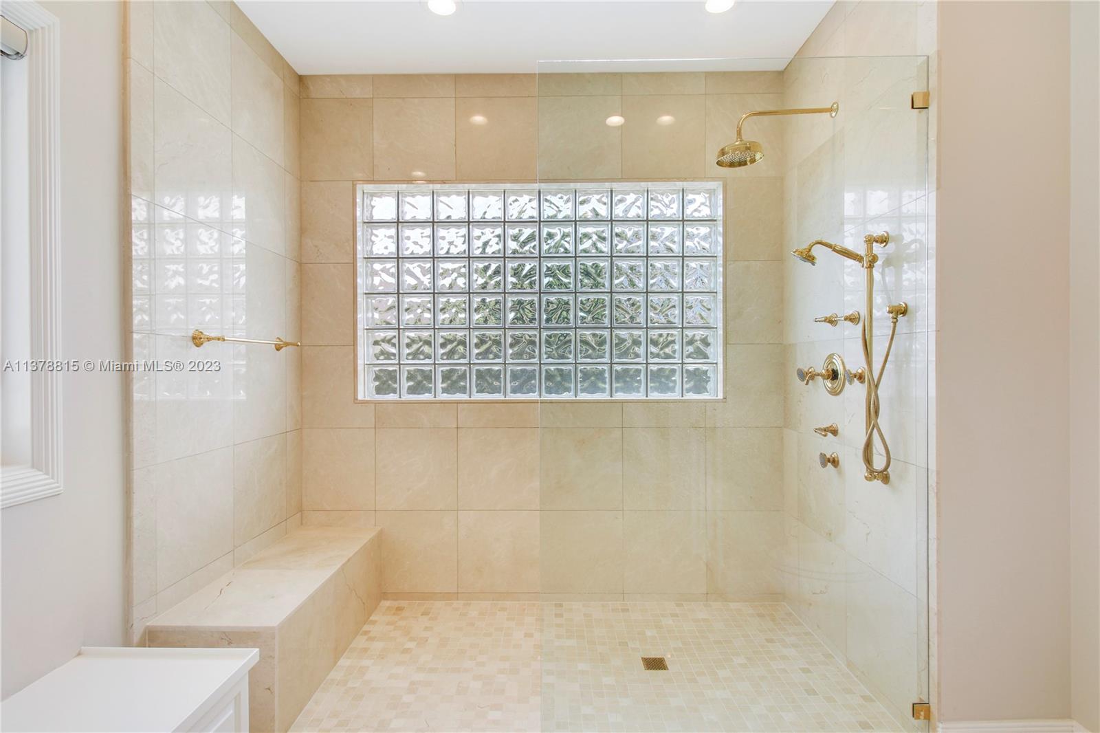 JUPITER HILLS VILLAGE PHA - Residential