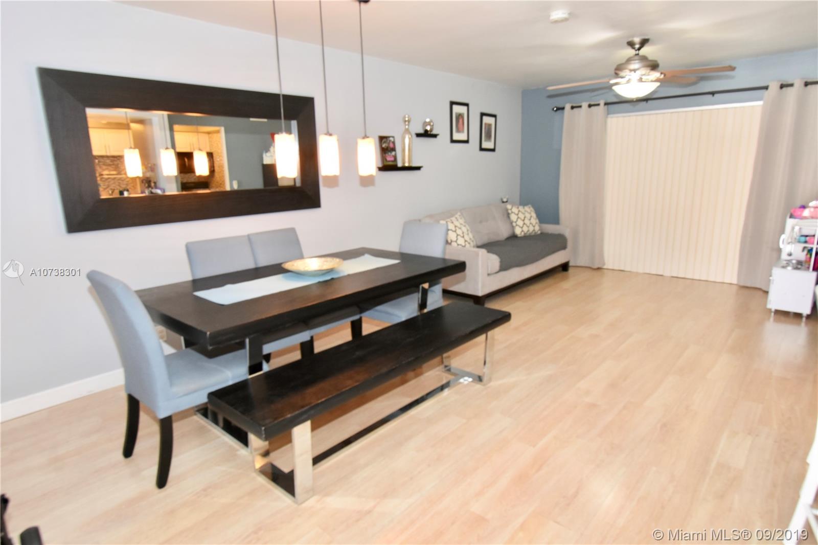 ORIOLE GOLF & TENNIS CLUB - Residential