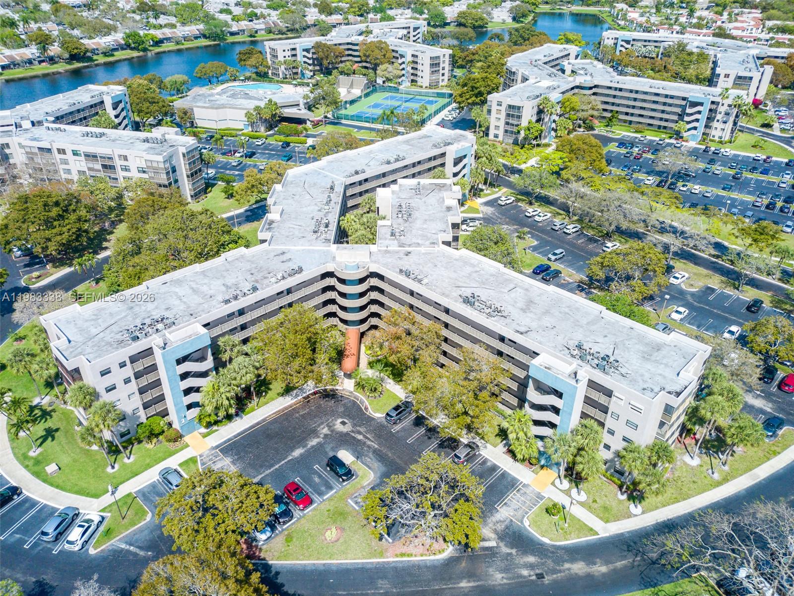 COLONY POINT 2 CONDO - Residential