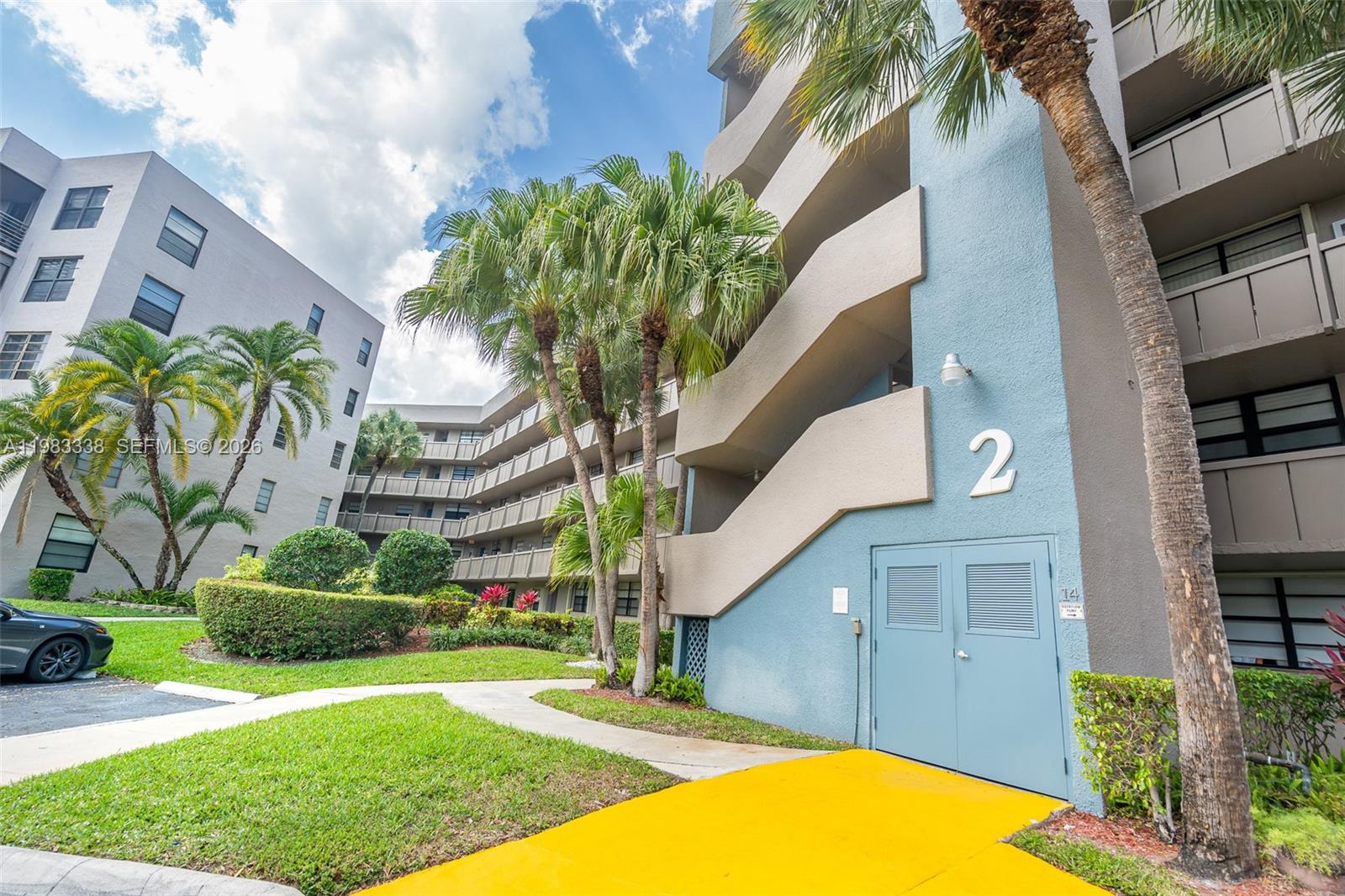 COLONY POINT 2 CONDO - Residential