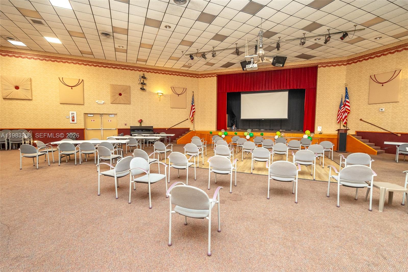 COLONY POINT 2 CONDO - Residential