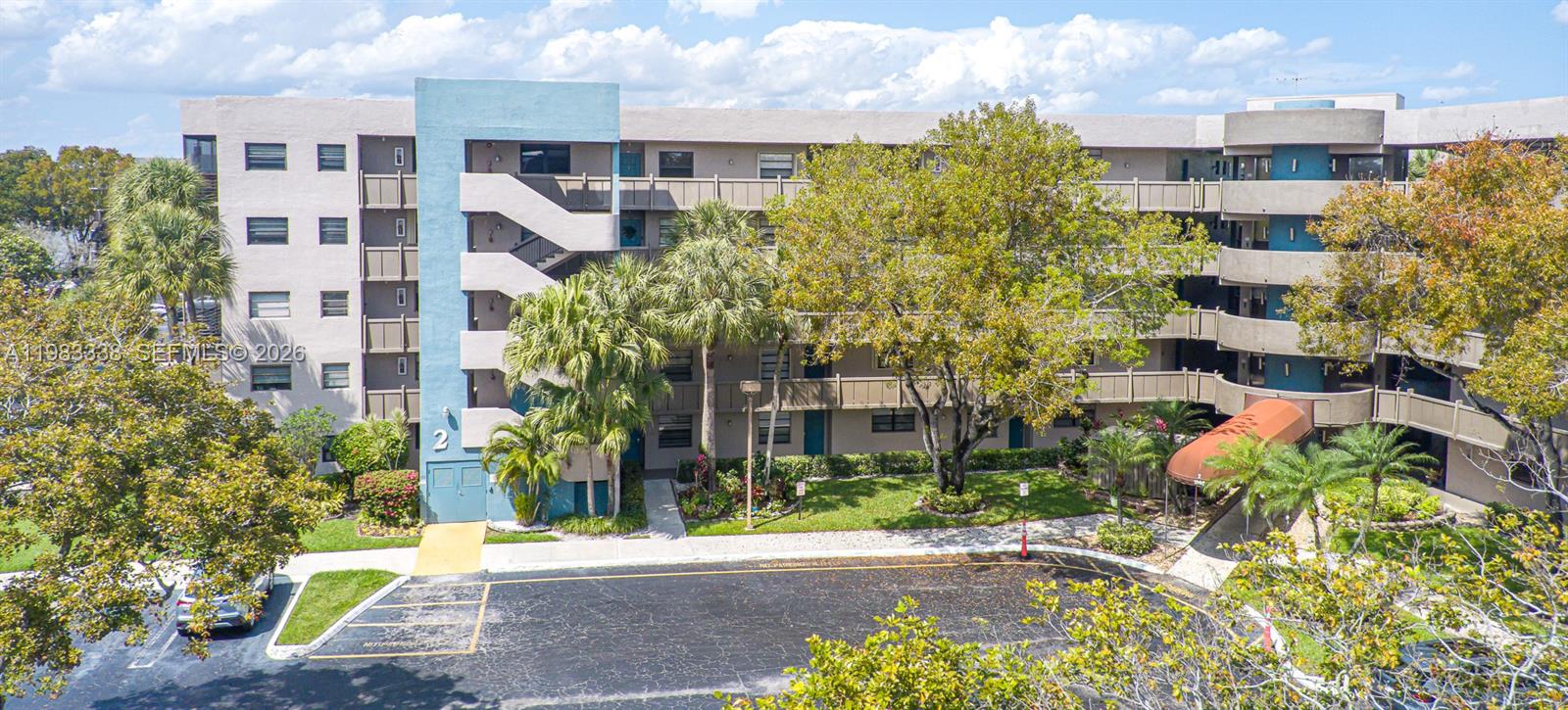 COLONY POINT 2 CONDO - Residential