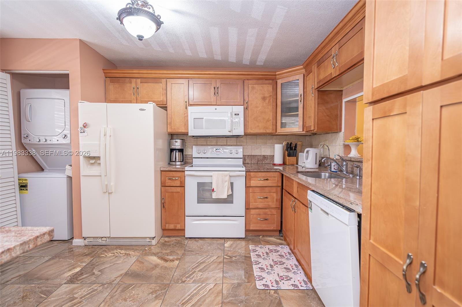 COLONY POINT 2 CONDO - Residential