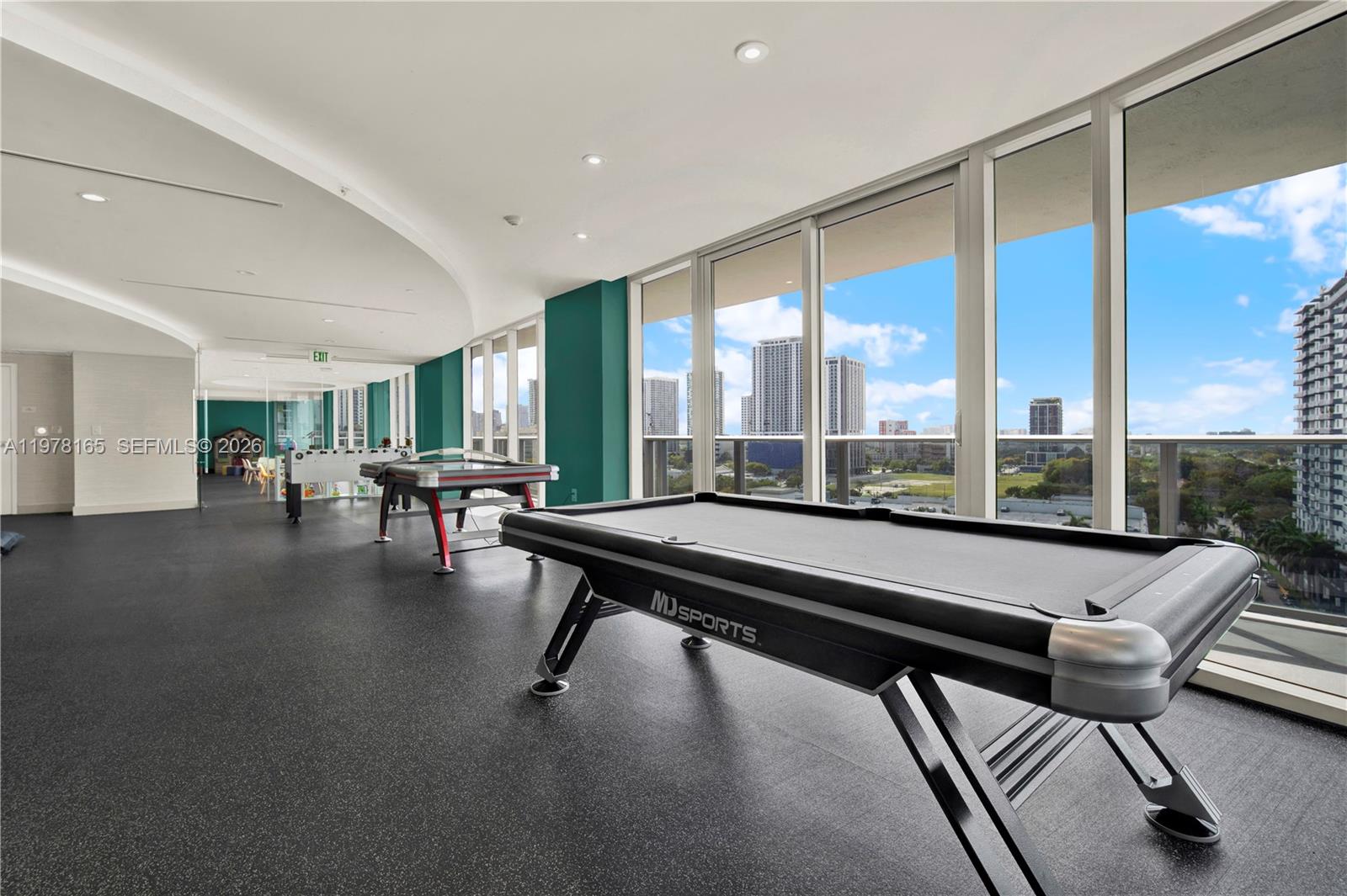 ARIA ON THE BAY CONDO - Residential