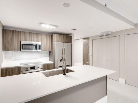 488 NE 18th St 2507 Miami FL 33132