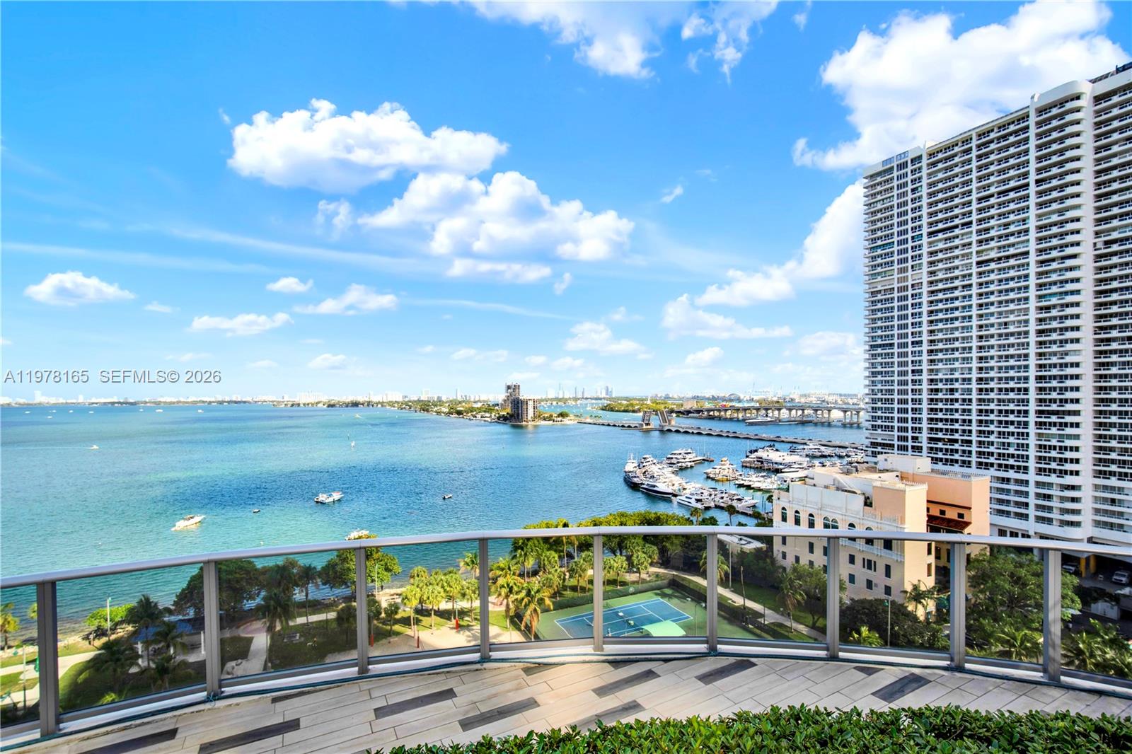 ARIA ON THE BAY CONDO - Residential