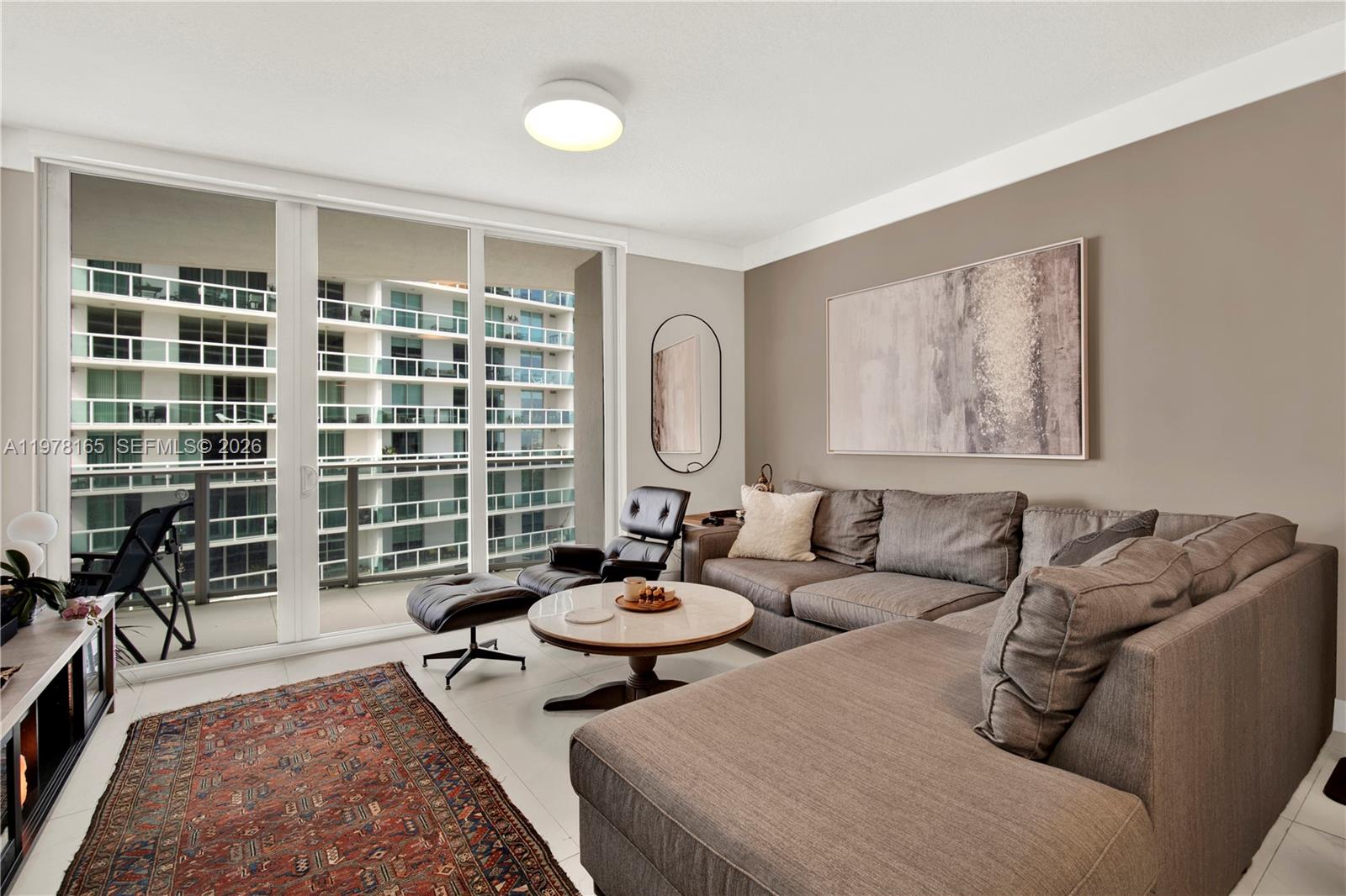 ARIA ON THE BAY CONDO - Residential