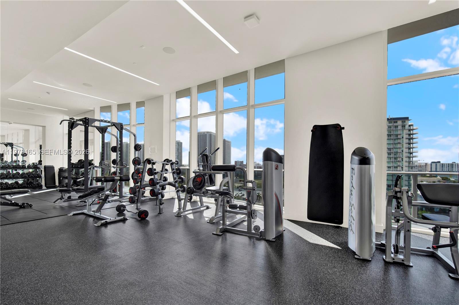 ARIA ON THE BAY CONDO - Residential