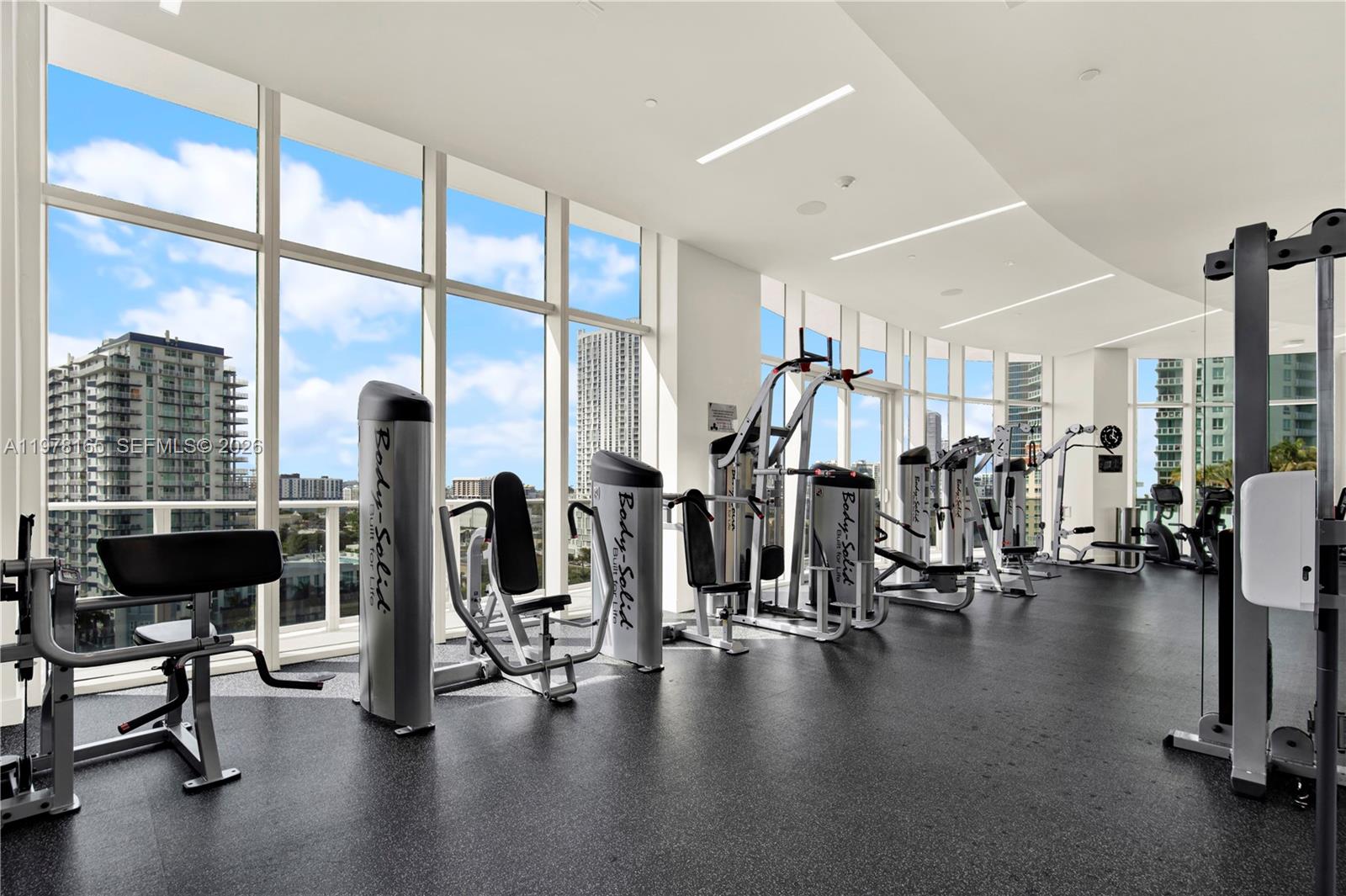 ARIA ON THE BAY CONDO - Residential