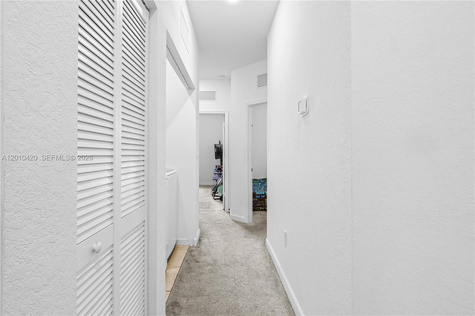 PALM BEACH FARMS - Residential