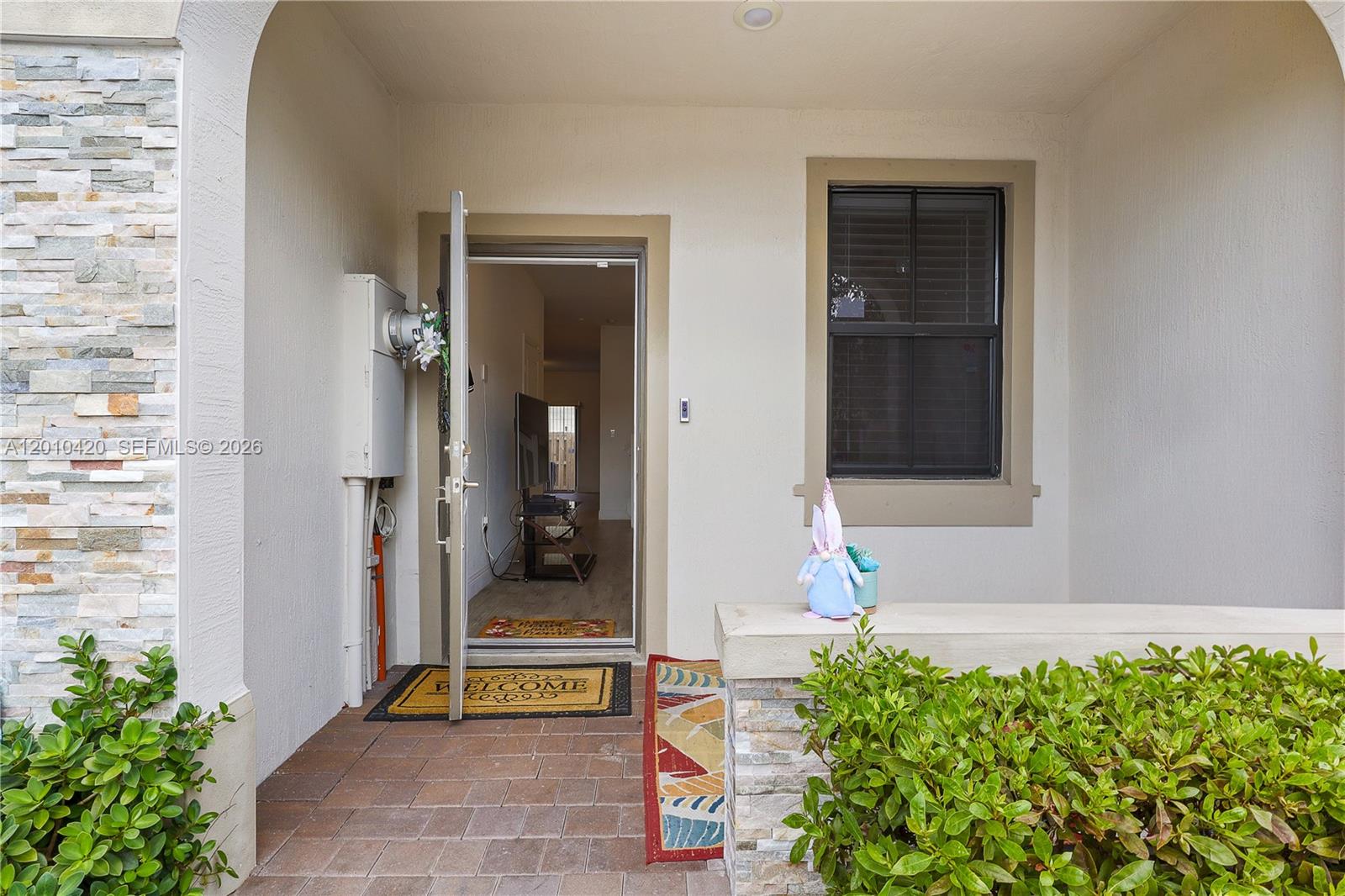 PALM BEACH FARMS - Residential