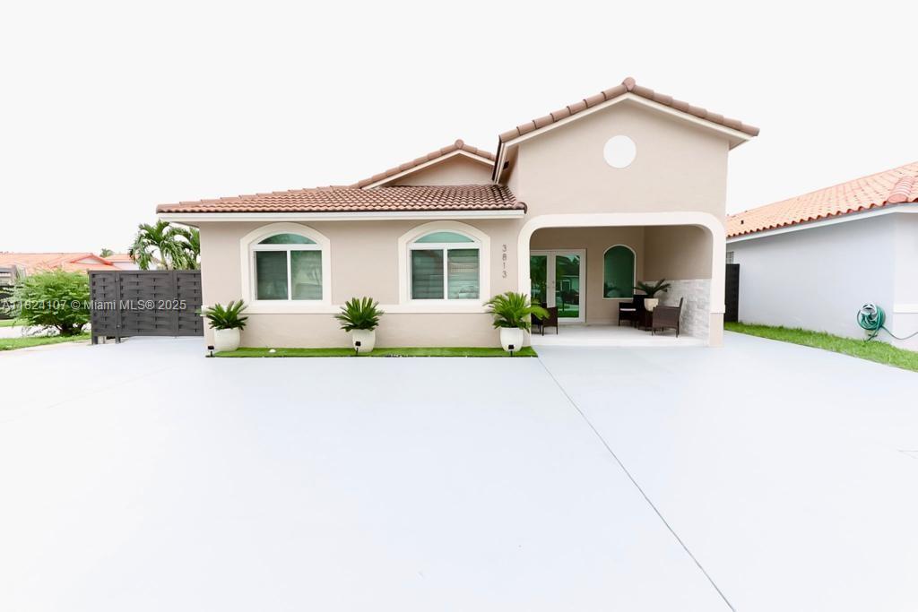 Property for Sale at 3813 Sw 149th Pl, Miami, Broward County, Florida - Bedrooms: 4 
Bathrooms: 3  - $795,000