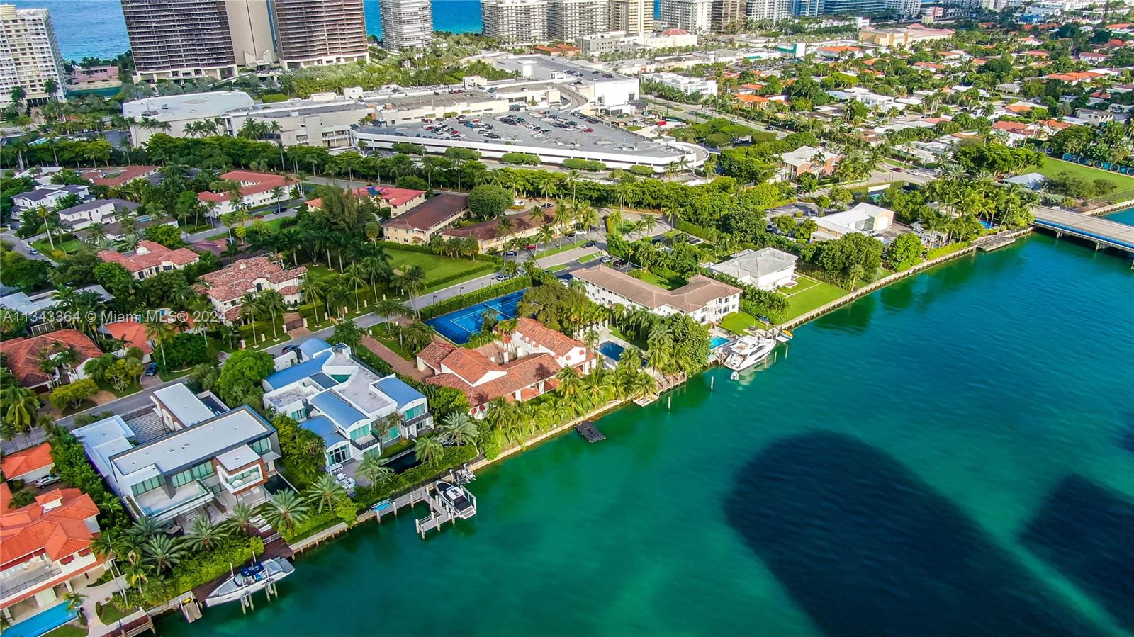 BAL HARBOUR RESIDENTIAL S - Land