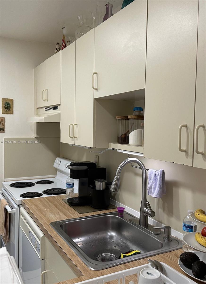 CARIBBEAN GARDENS CONDO - Residential