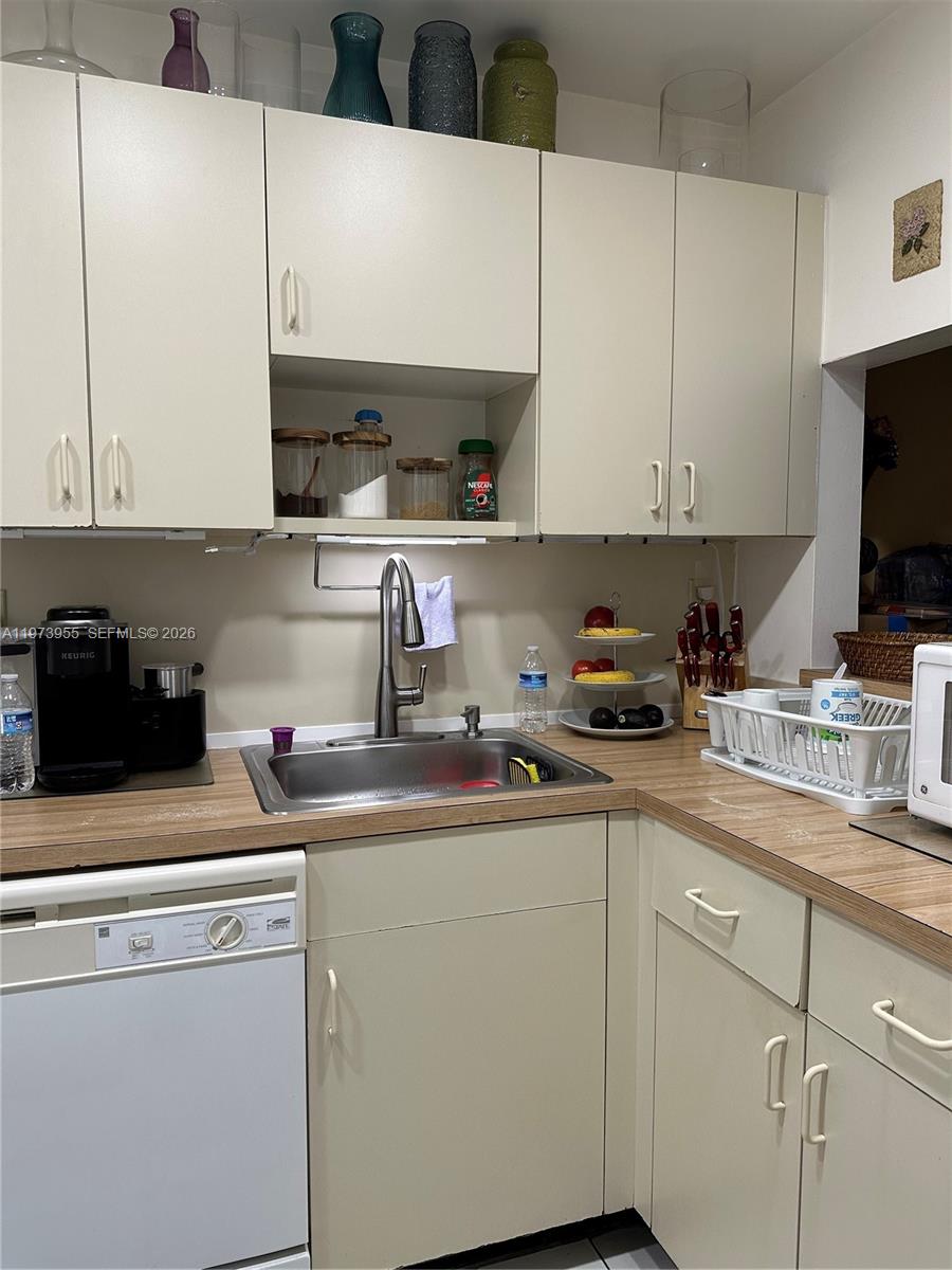 CARIBBEAN GARDENS CONDO - Residential