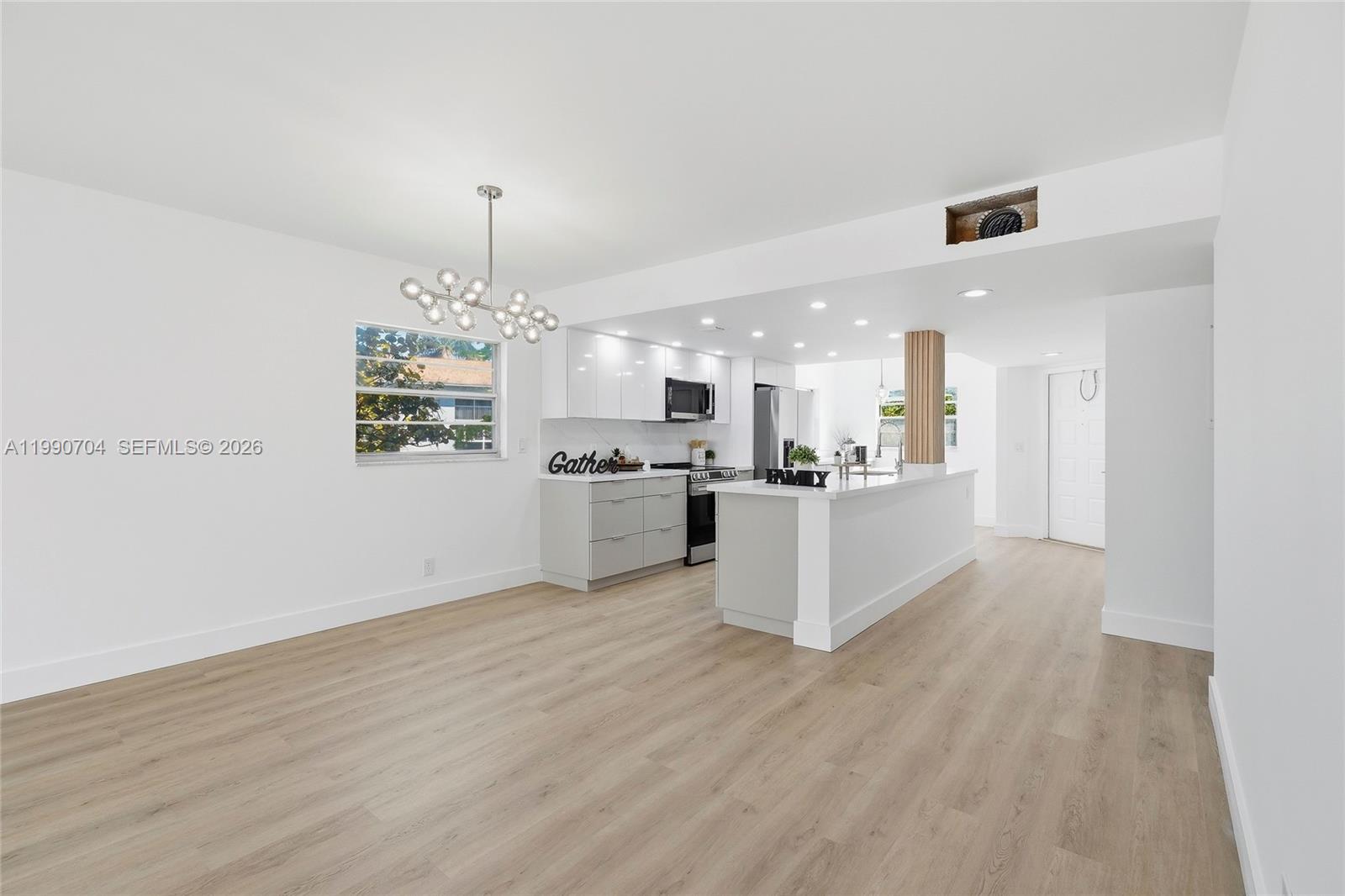 BUCKINGHAM EAST AT CENTUR - Residential