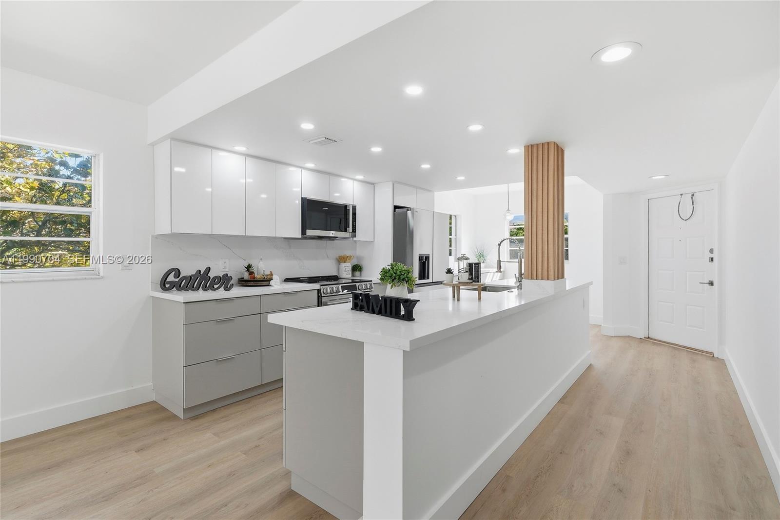 BUCKINGHAM EAST AT CENTUR - Residential