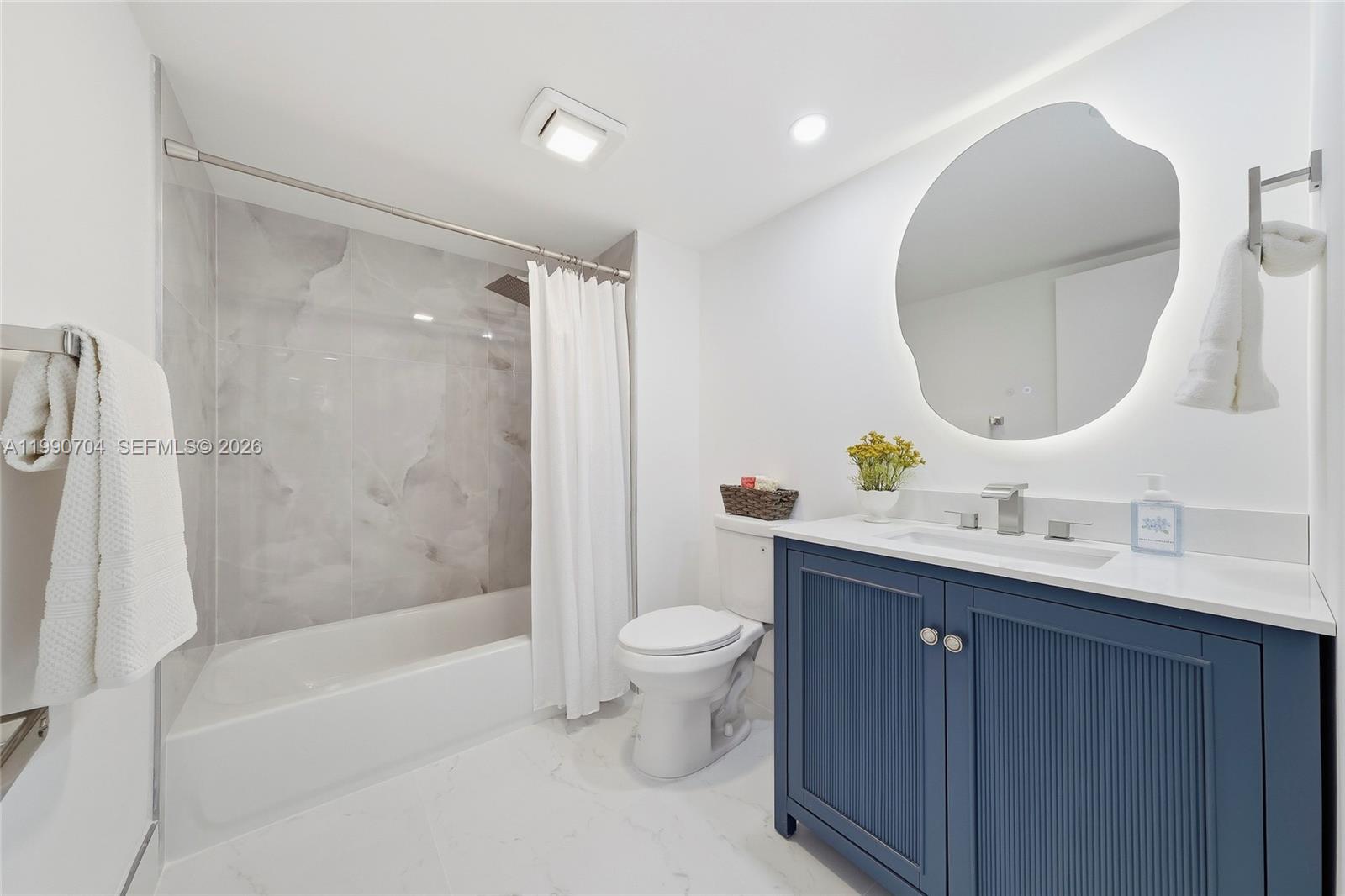 BUCKINGHAM EAST AT CENTUR - Residential