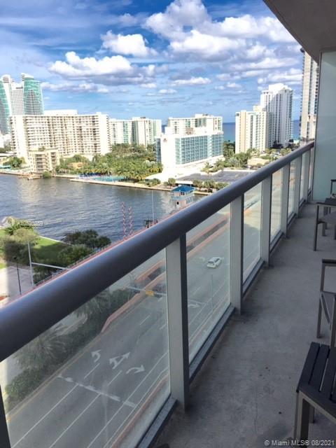 BEACHWALK - Residential Lease