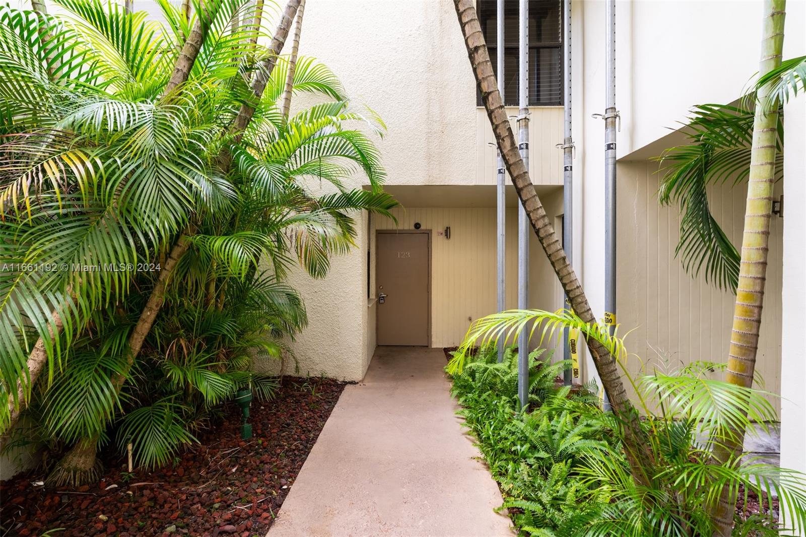 VILLA DORADA CONDO NO 2 - Residential