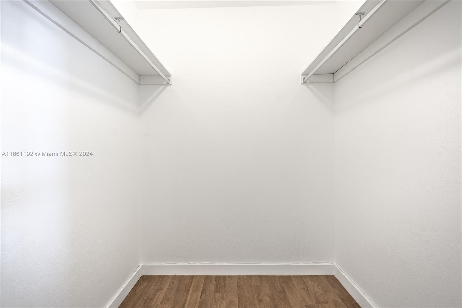 VILLA DORADA CONDO NO 2 - Residential