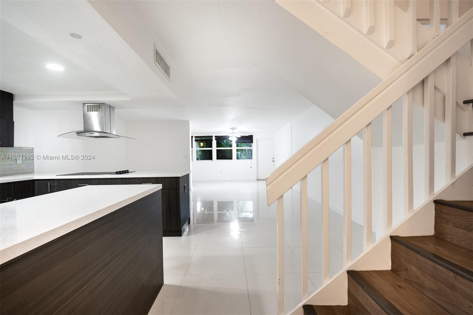 VILLA DORADA CONDO NO 2 - Residential