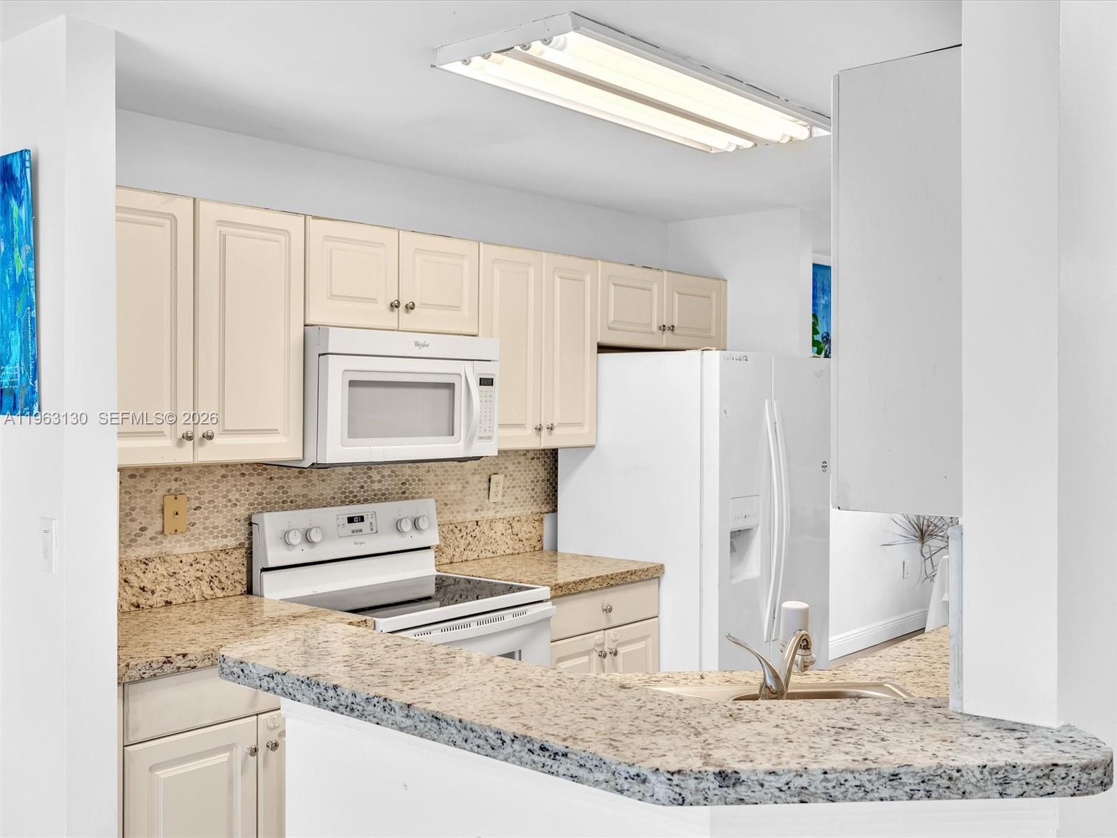 PEMBROKE ISLES 1 - Residential