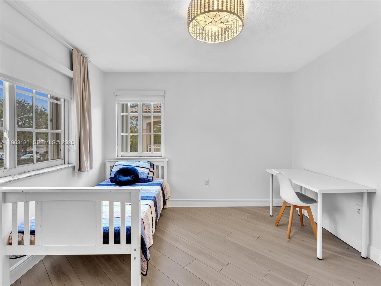 PEMBROKE ISLES 1 - Residential