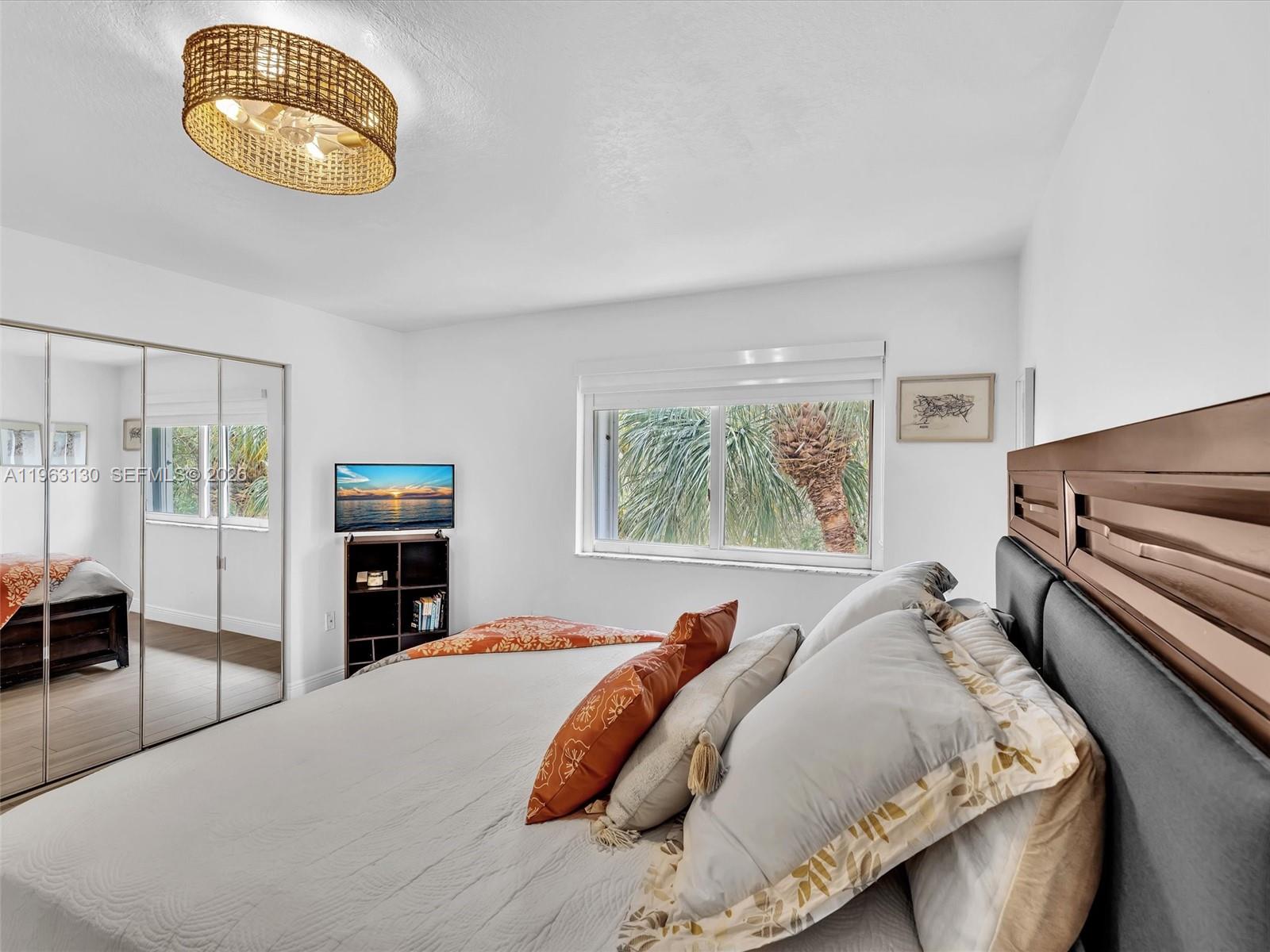 PEMBROKE ISLES 1 - Residential