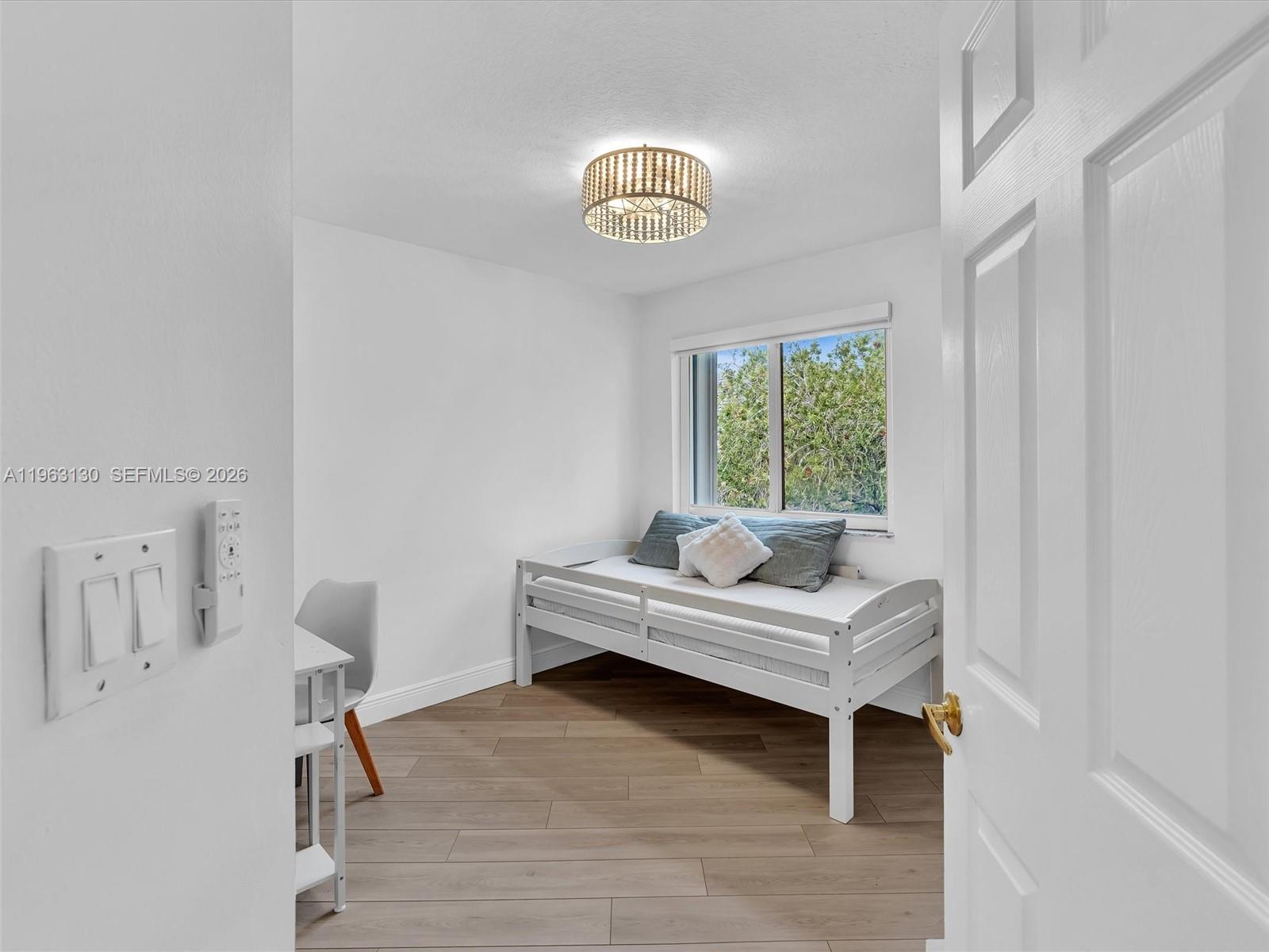 PEMBROKE ISLES 1 - Residential