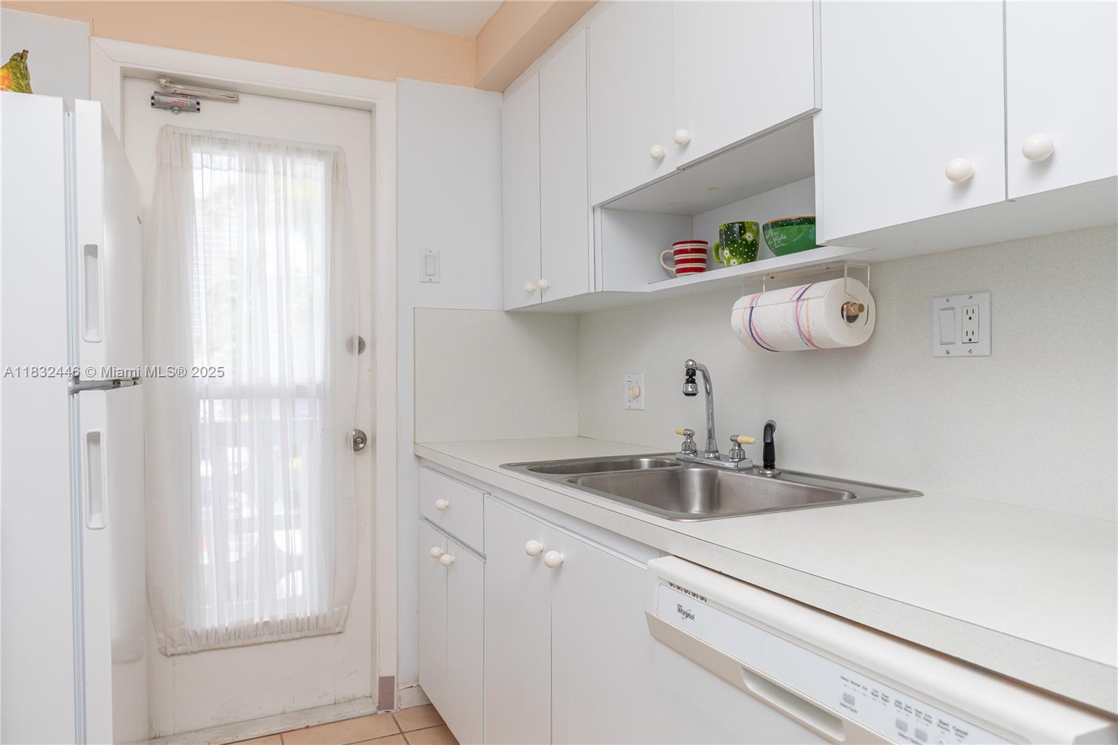 3135 S Ocean Dr 230