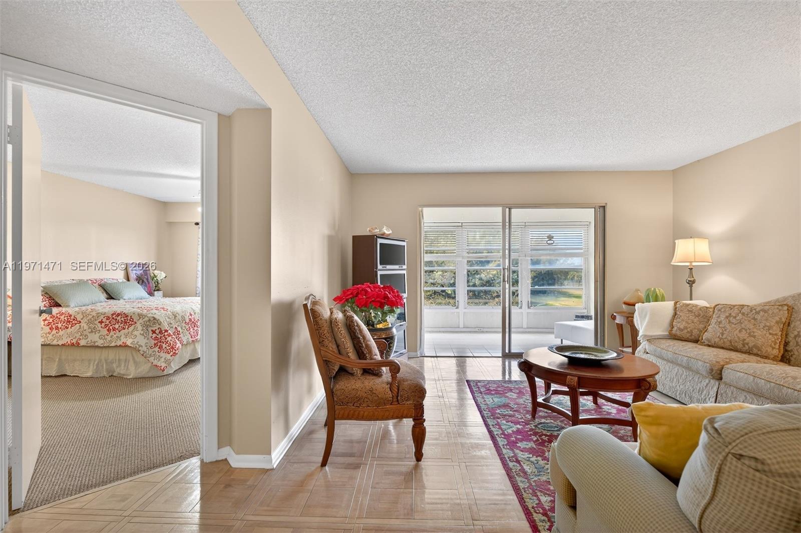 BUCKINGHAM EAST - Residential