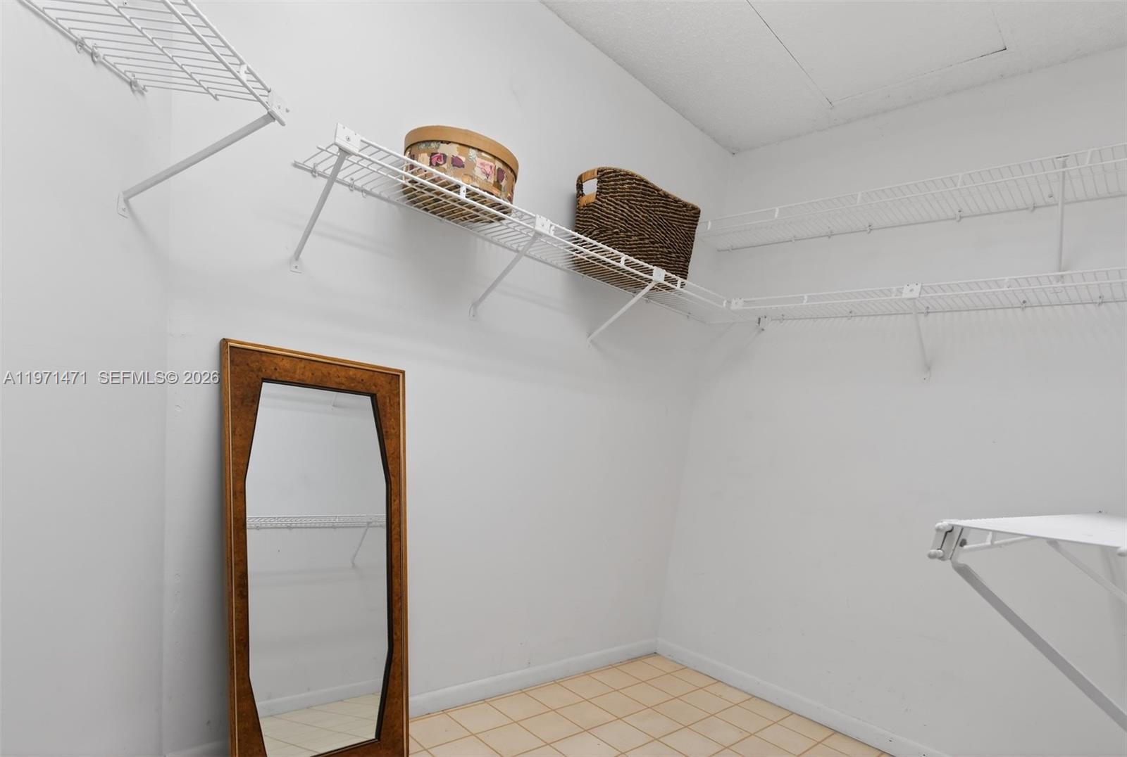 BUCKINGHAM EAST - Residential