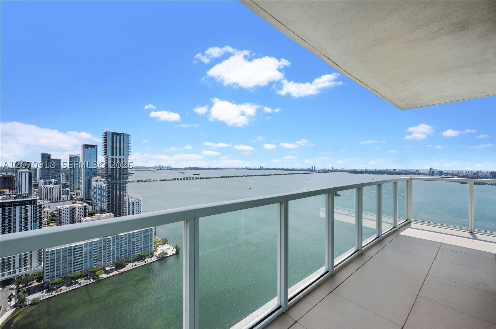 1900 N Bayshore Dr 4302