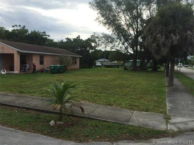 PLAT OF BLOCKS 2-3-4-5 OF - Land