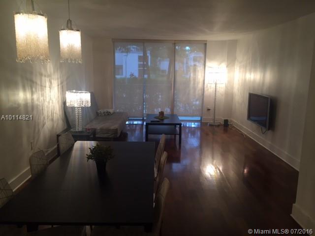 Beautiful unit all remodeled, kitchen & bathroom. Wood floor in all unit, stainless steel appliances. Close to Aventura Mall, restaurants, beach. Building has lots of amenities, tennis, billiard, 2 pools, gym, sauna, 24 hr guards and lobby attend. Ready to move in Now !!!
