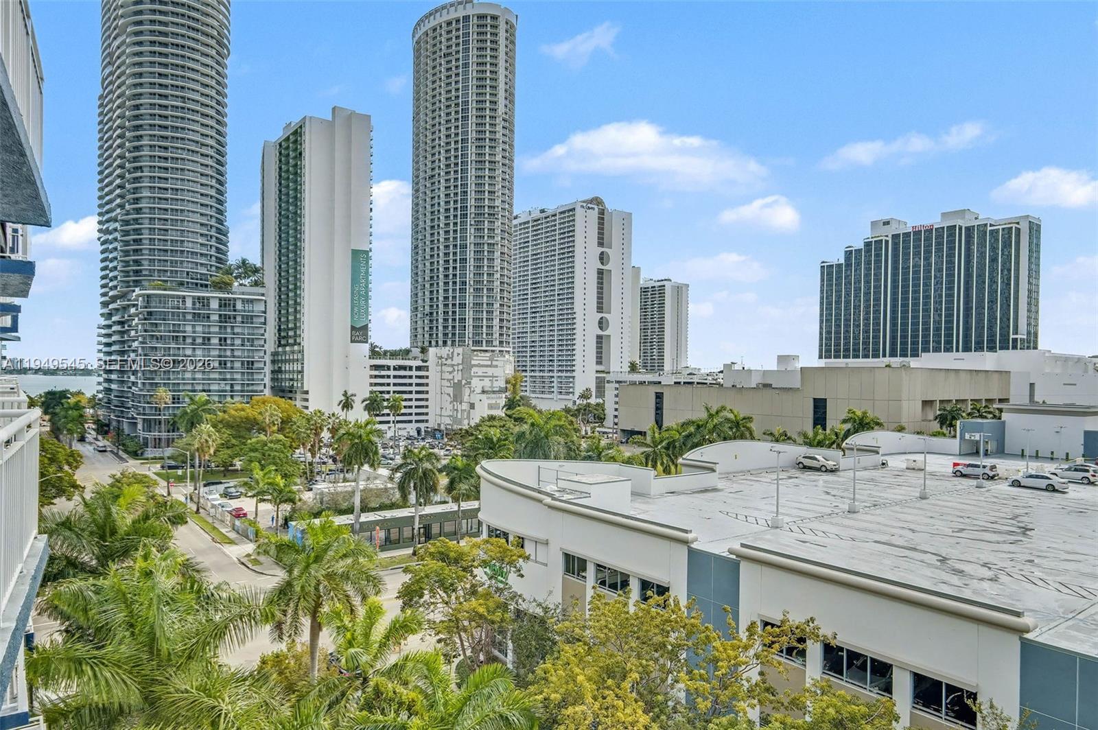 1800 BISCAYNE PLAZA CONDO - Residential