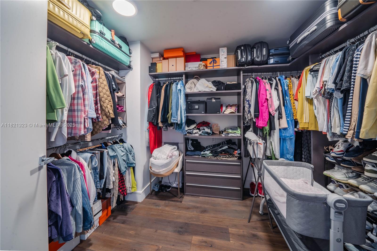 ECHO CONDO - Residential Lease