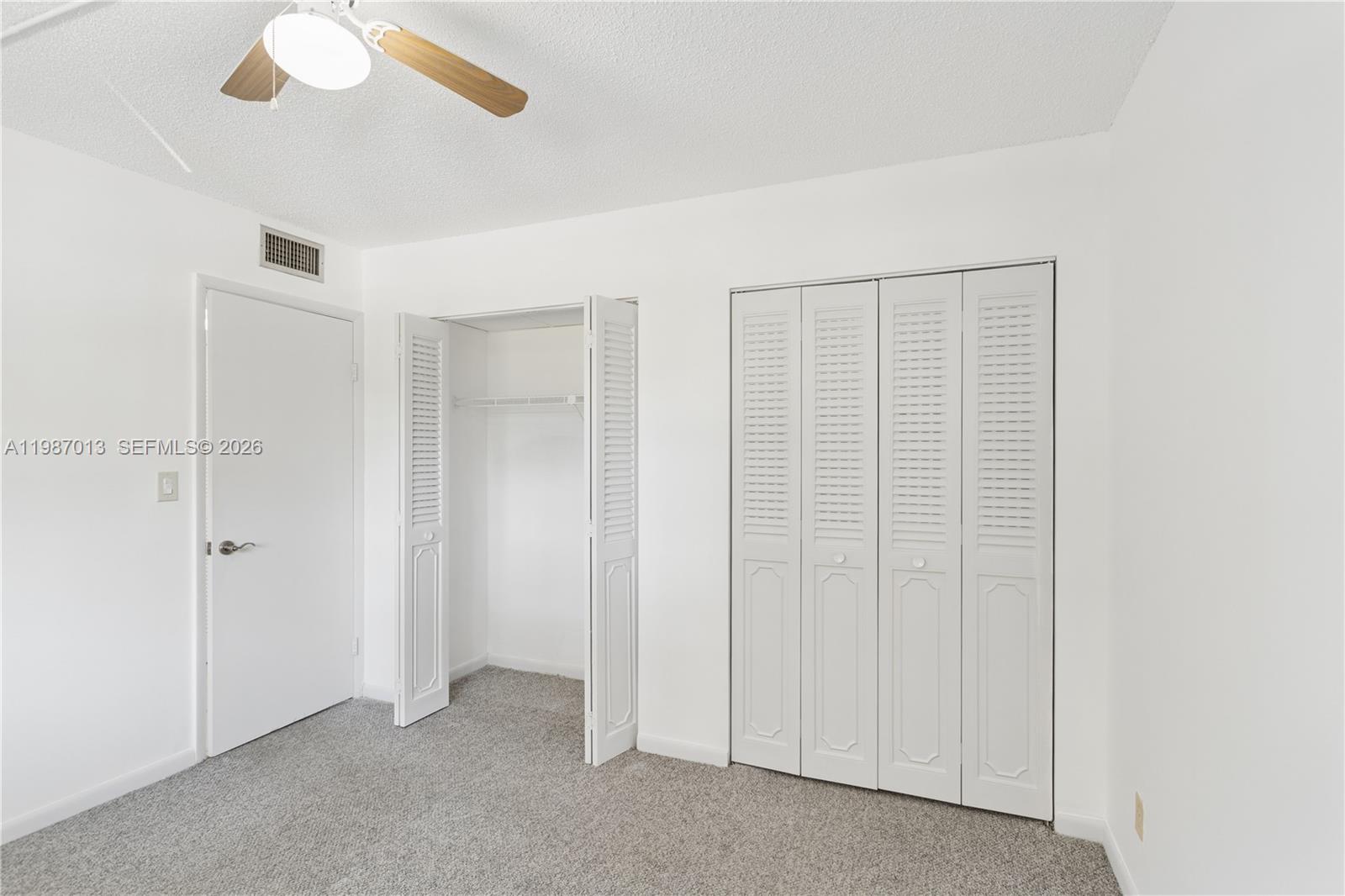 Oriole Golf & Tennis Club - Residential