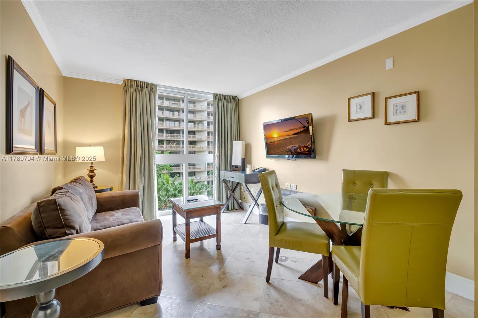 THE MUTINY CONDO - Residential Lease