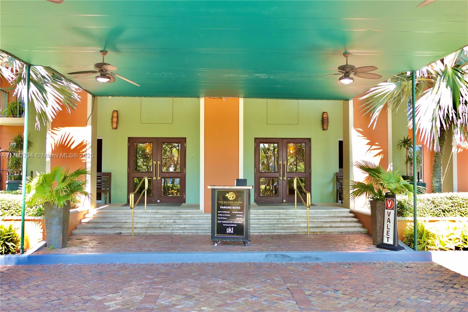 THE MUTINY CONDO - Residential Lease