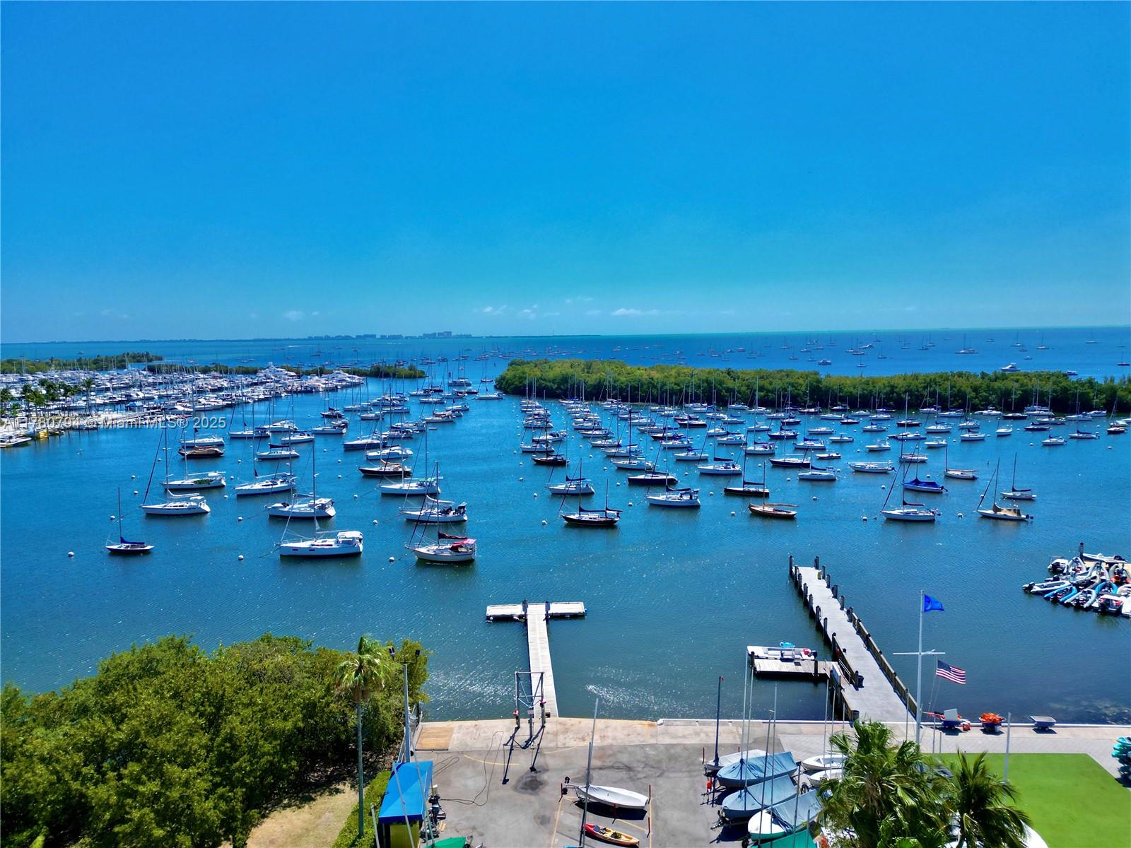 THE MUTINY CONDO - Residential Lease