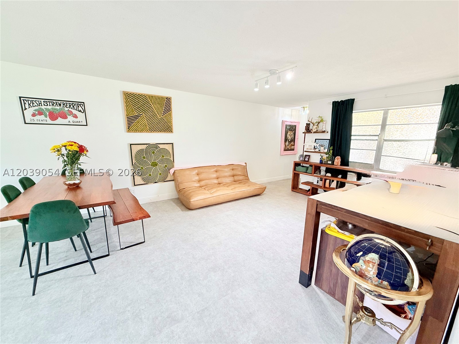 1722 Mayo St 105